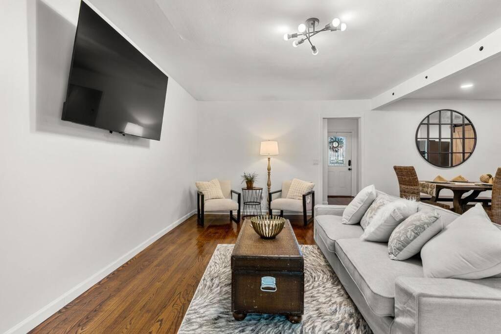 The Oak House Villa Charleston Bagian luar foto